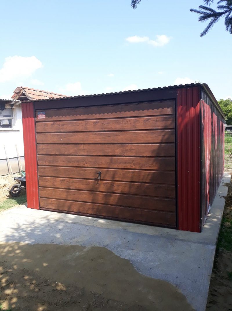 Plechová garáž so spádom strechy dozadu 3,5x5